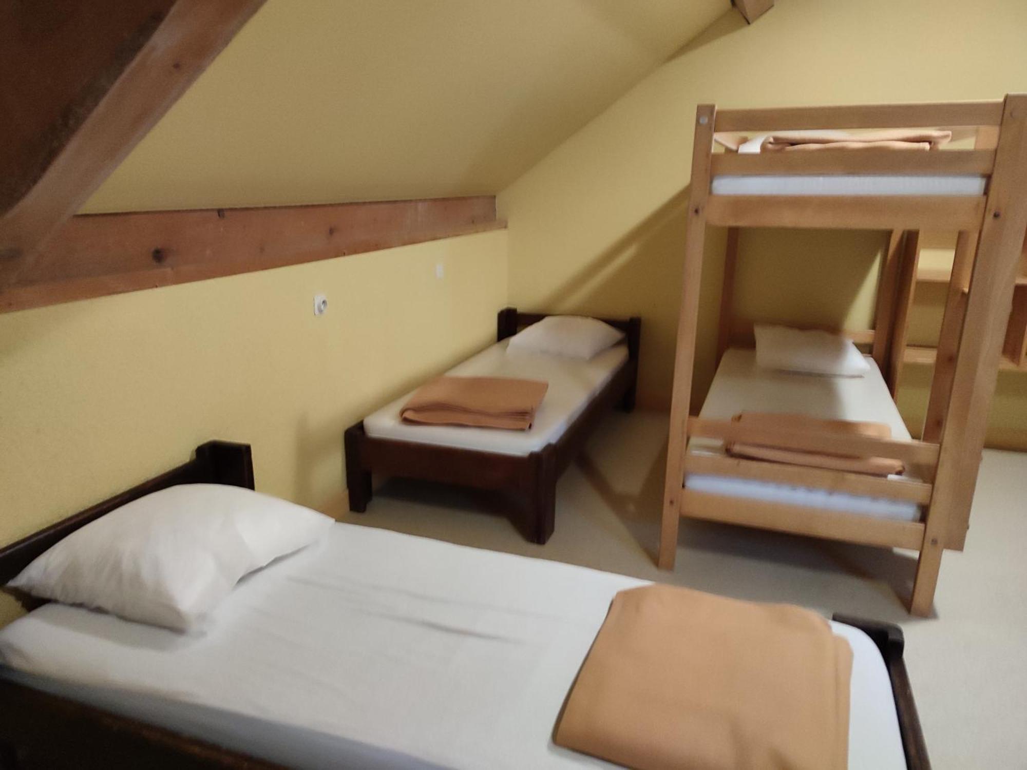 La Ferme De La Mense Hotel Aillon-le-Jeune Bagian luar foto